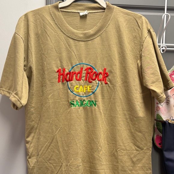 Hard Rock Cafe Tan Tee shirt with colorful embroidered logo 100% COTTON! - Picture 4 of 9
